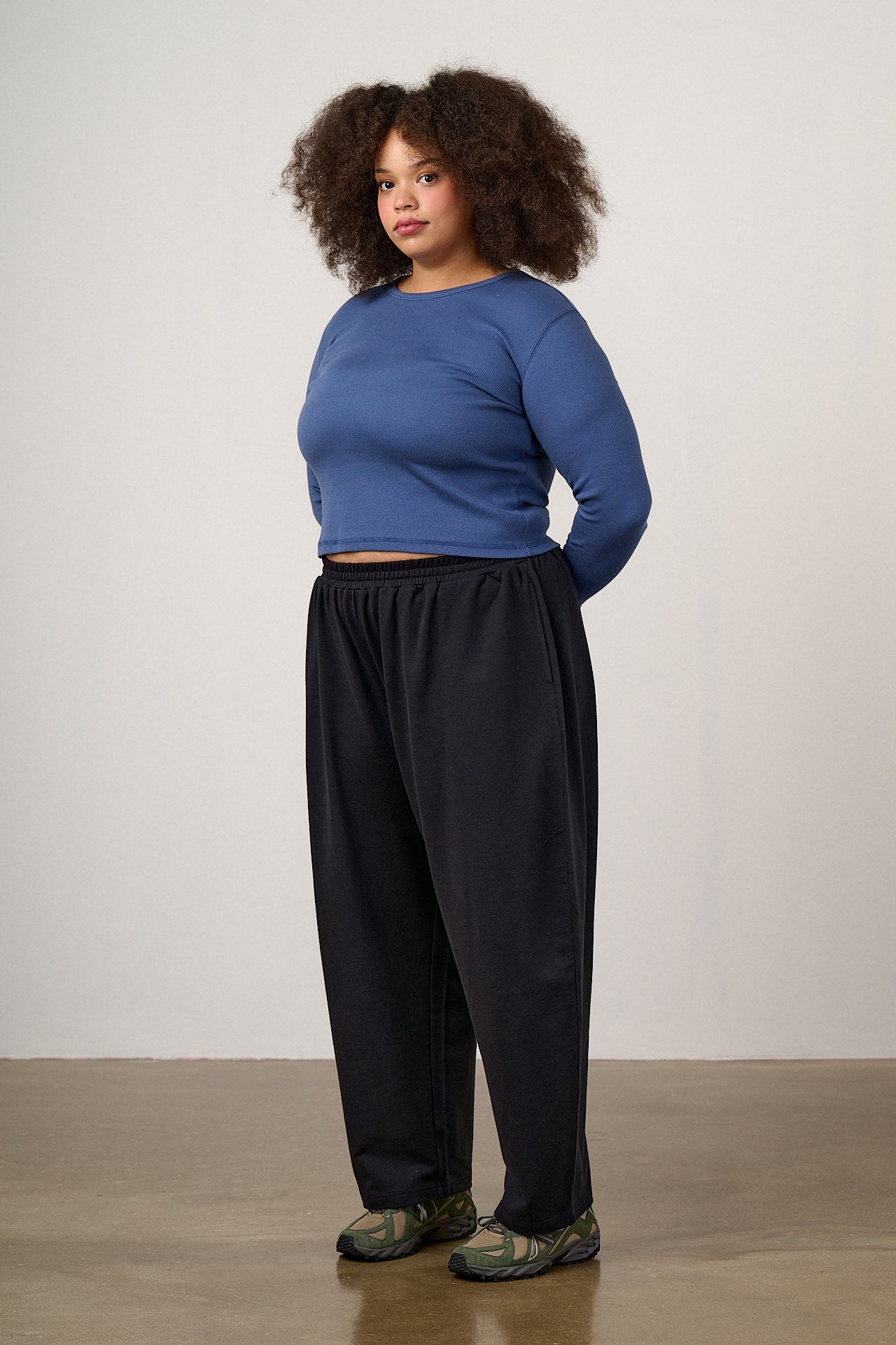 Freddie - Barrel Leg Cotton Jersey Trouser in Black