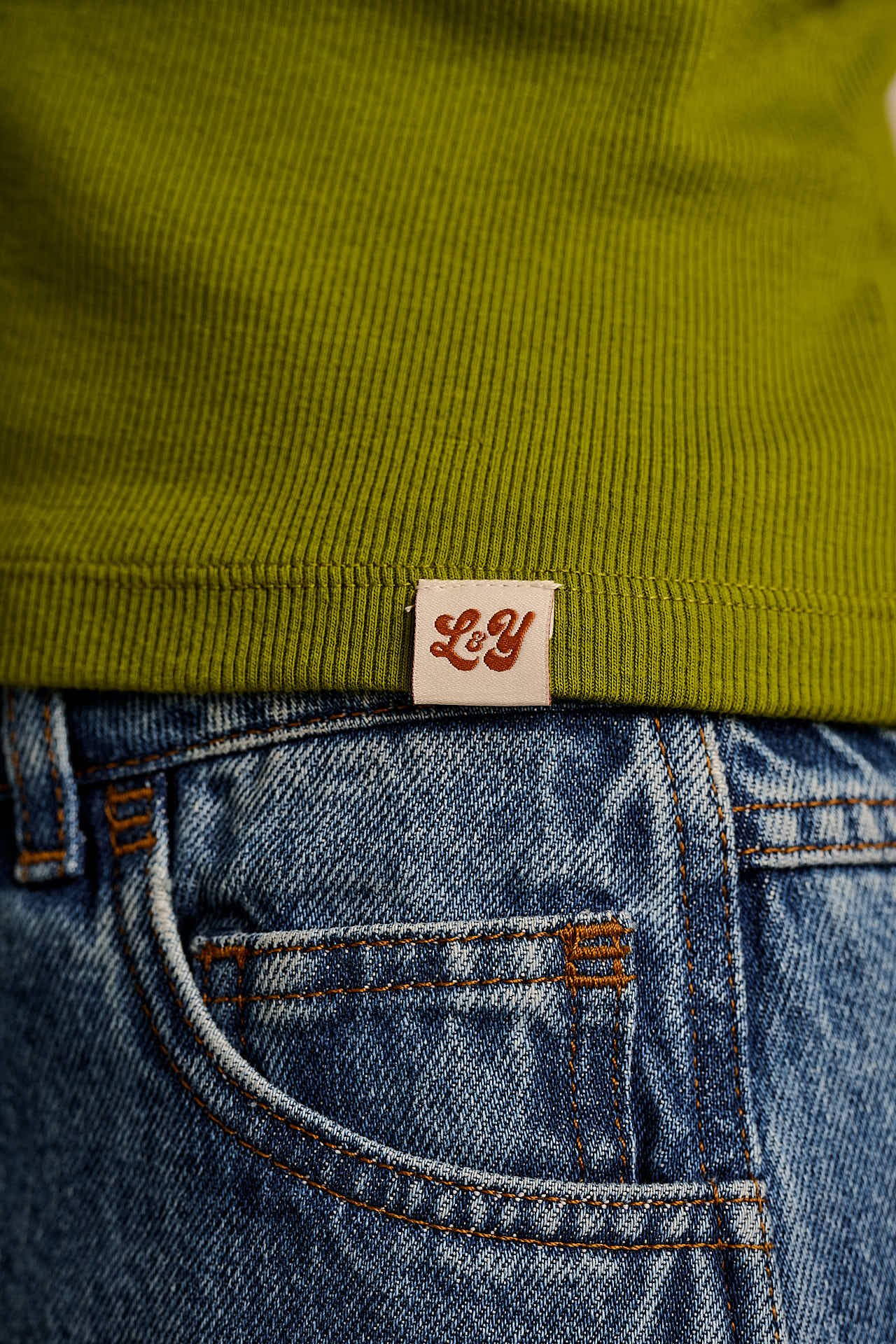 Gracie - Cotton T-Shirt in Khaki