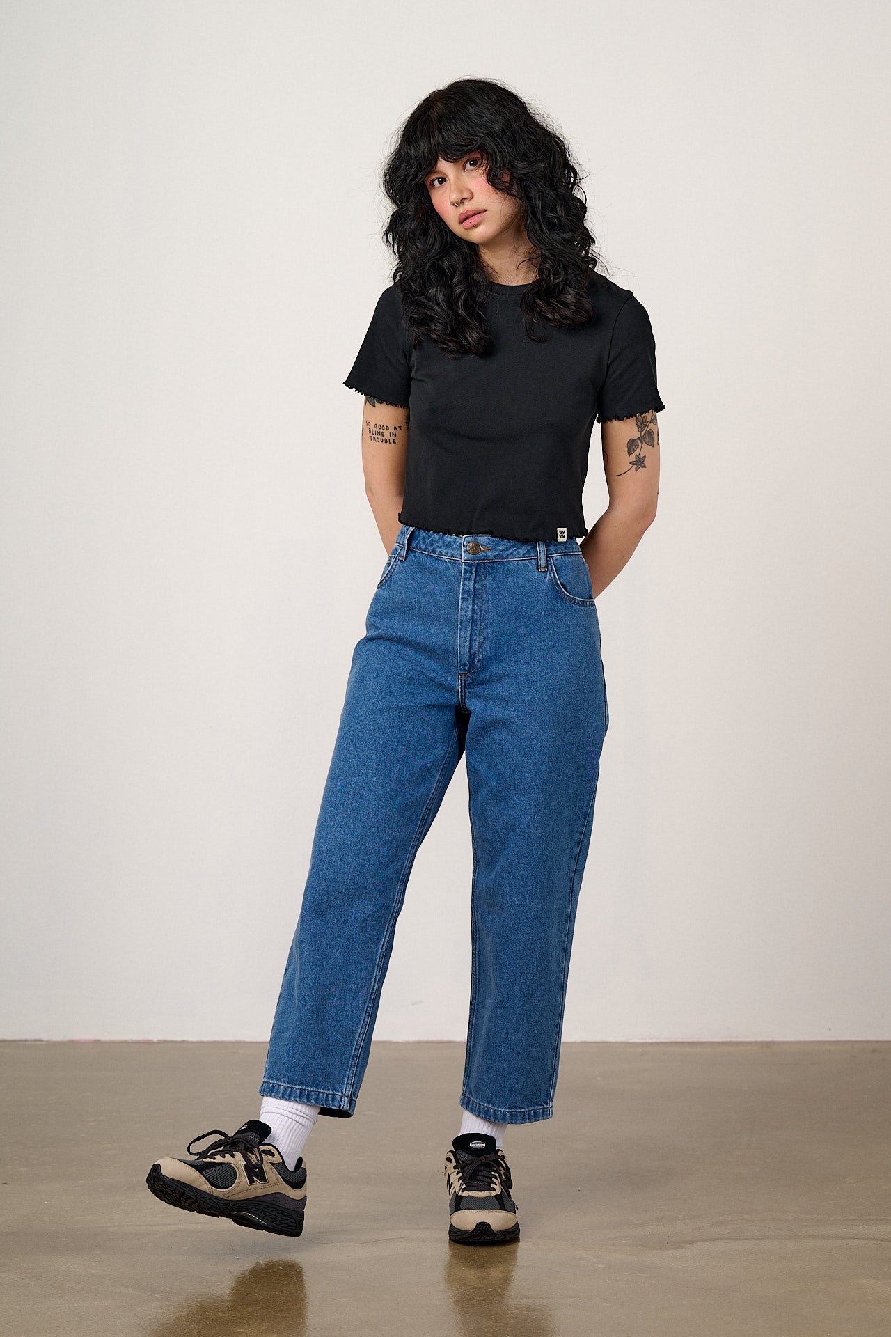 Greta - Cropped Cotton Top in Black