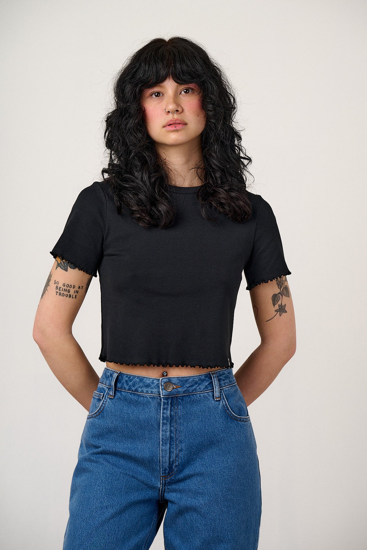 Greta - Cropped Cotton Top in Black