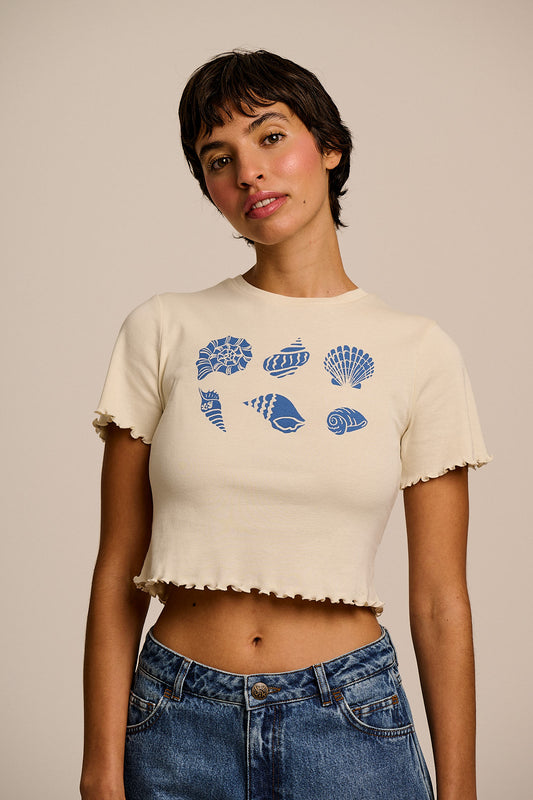 Greta - Cropped Cotton Top in Ecru Shell Print