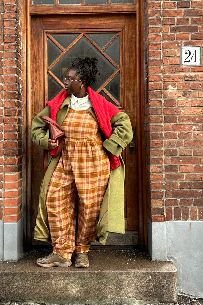 Bowie - Sleeveless Brushed Cotton Jumpsuit in Brown Oakley Tartan