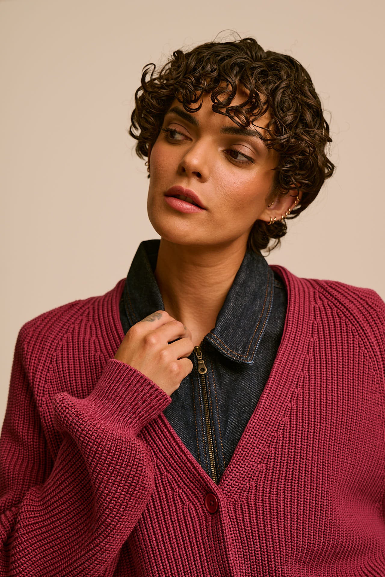 Juniper - Cotton Knit Cardigan in Burgundy