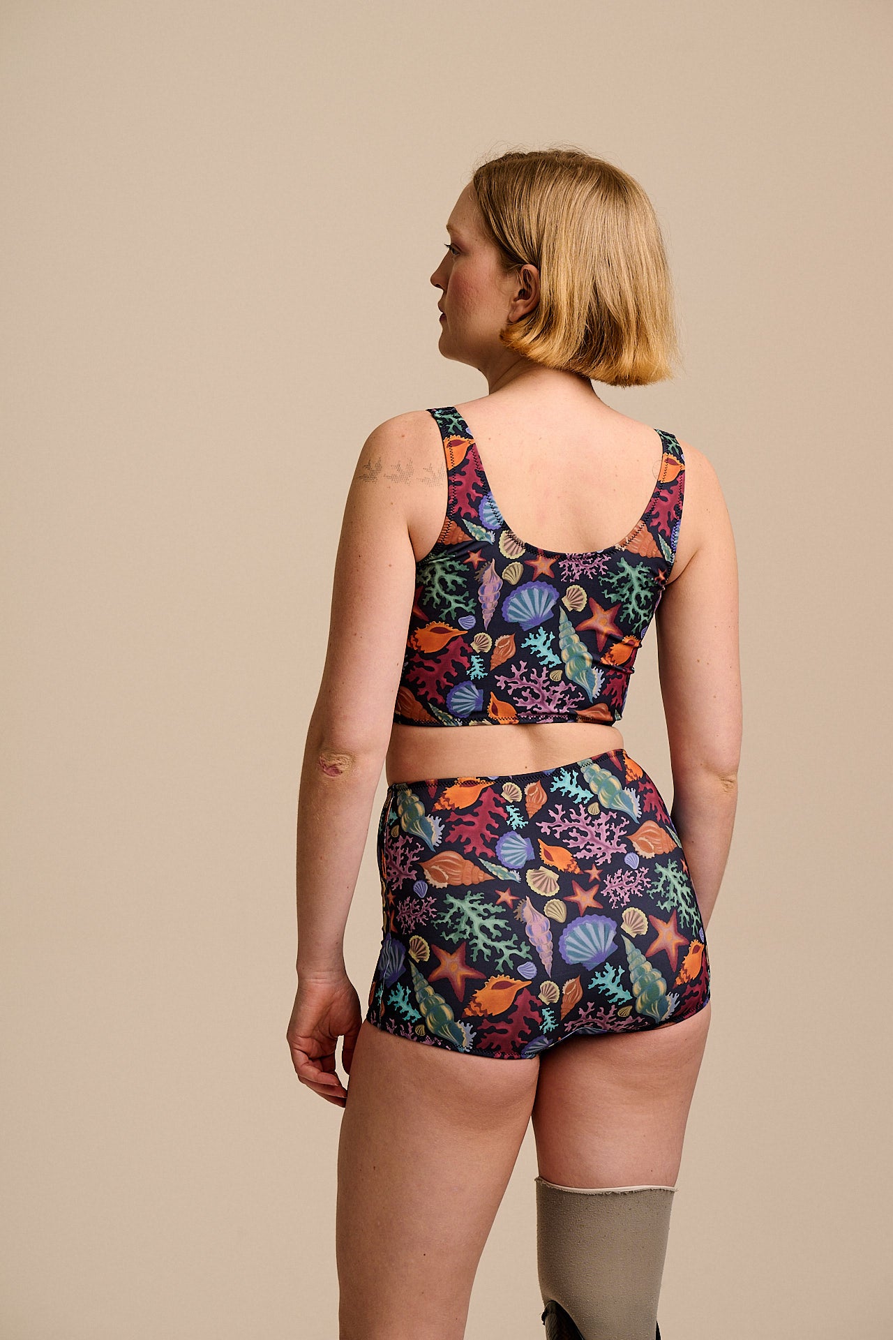 Kara - Tankini Top in Shell Print