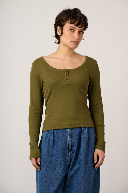 Lana - Cotton Long Sleeve Rib Top in Khaki
