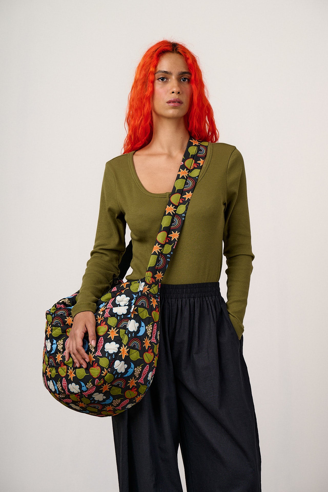 Laval - Cotton Weekend Bag in Naive Shapes Print