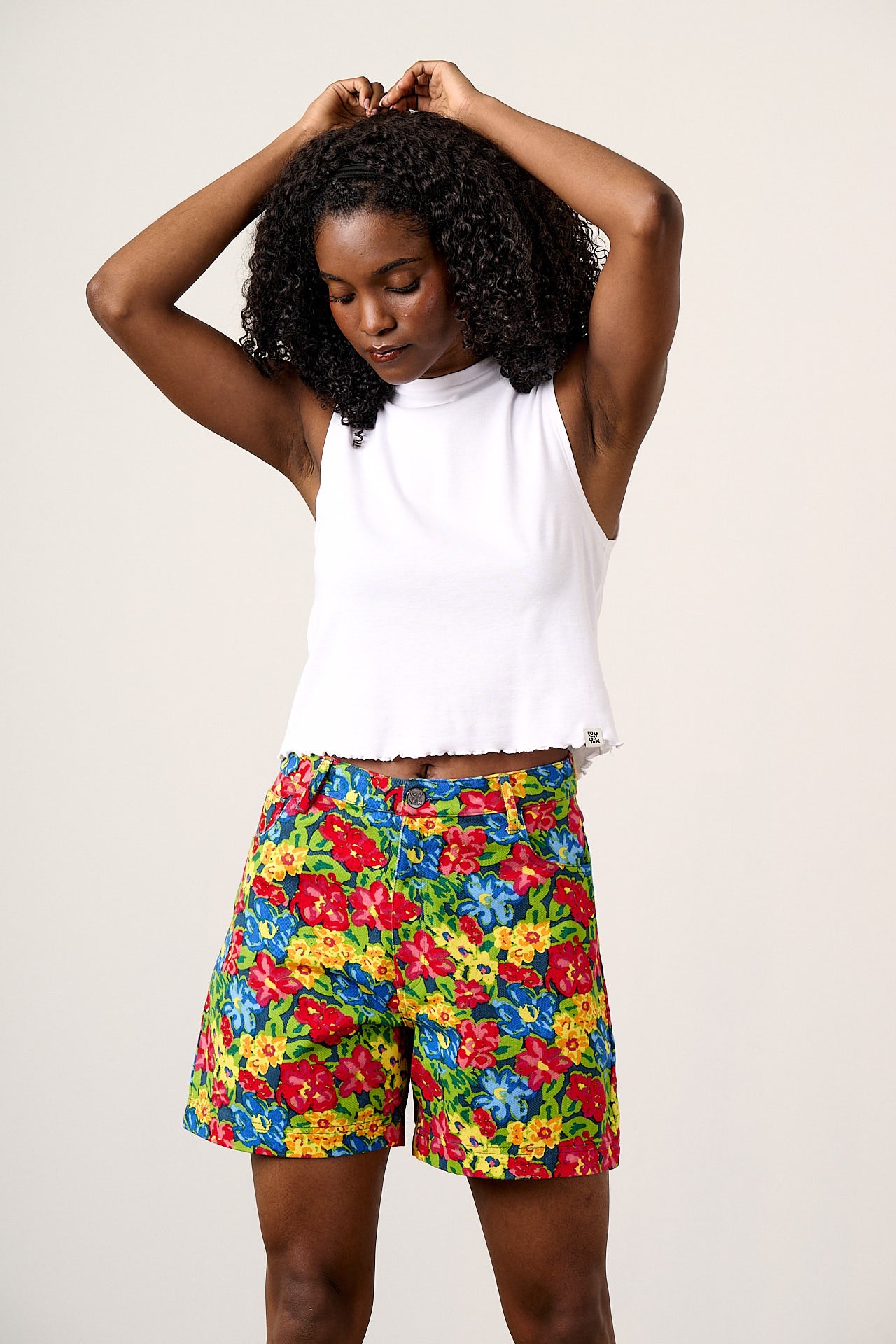 Lexi - Cotton High Waist Shorts in 80s Scribble Floral – Lucy & Yak