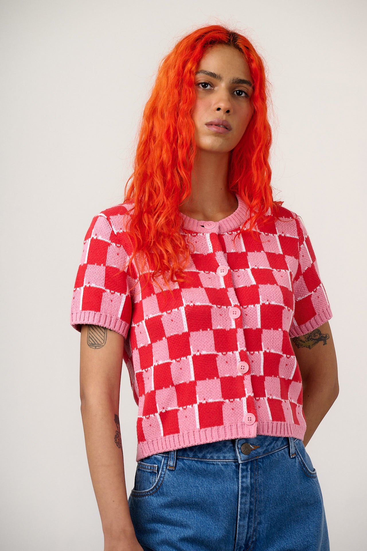 Lizzie - Cotton Short Sleeve Knitted Cardigan in Pink & Red Blurred Checkerboard