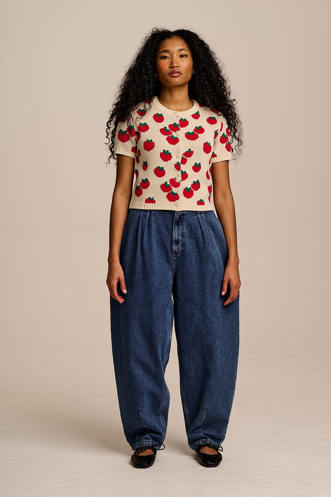 Lizzie - Cotton Short Sleeve Knitted Cardigan in Tomatoes