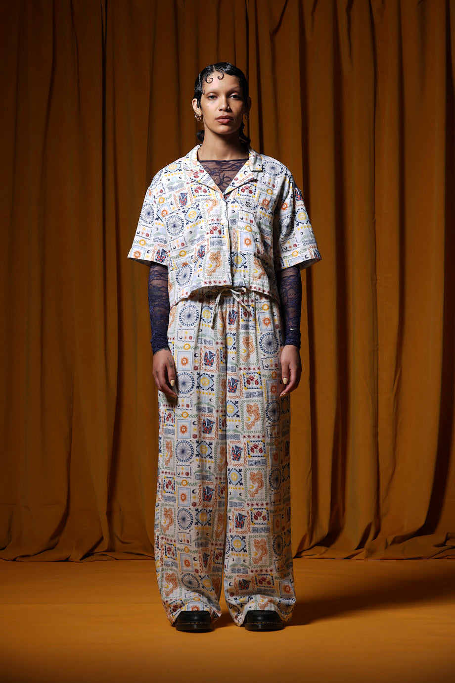 Alfie - Cotton Shirt in Ecru Cosmic Folk Tile