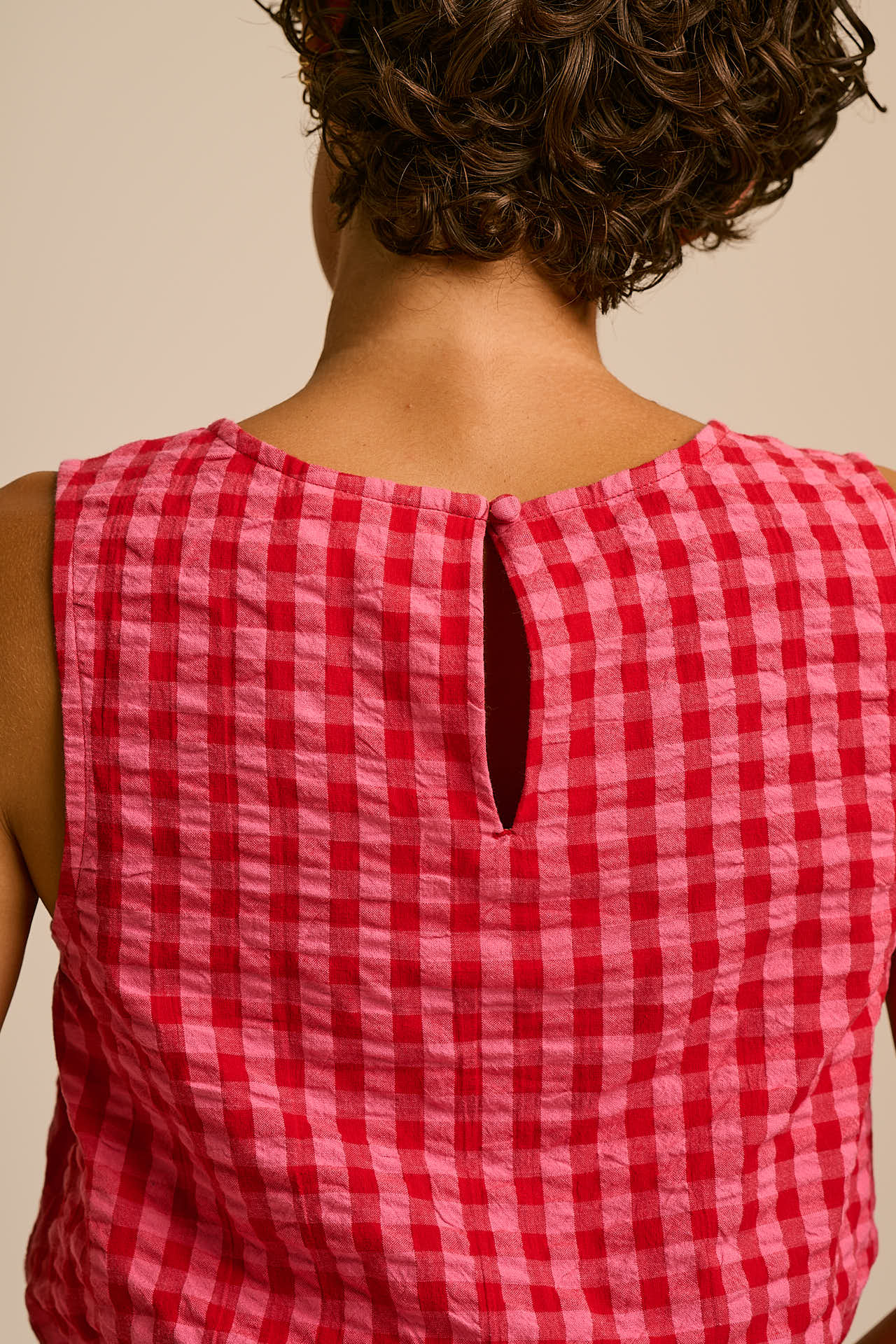 Lumi - Cotton Cropped Woven Top in Pink & Red Check