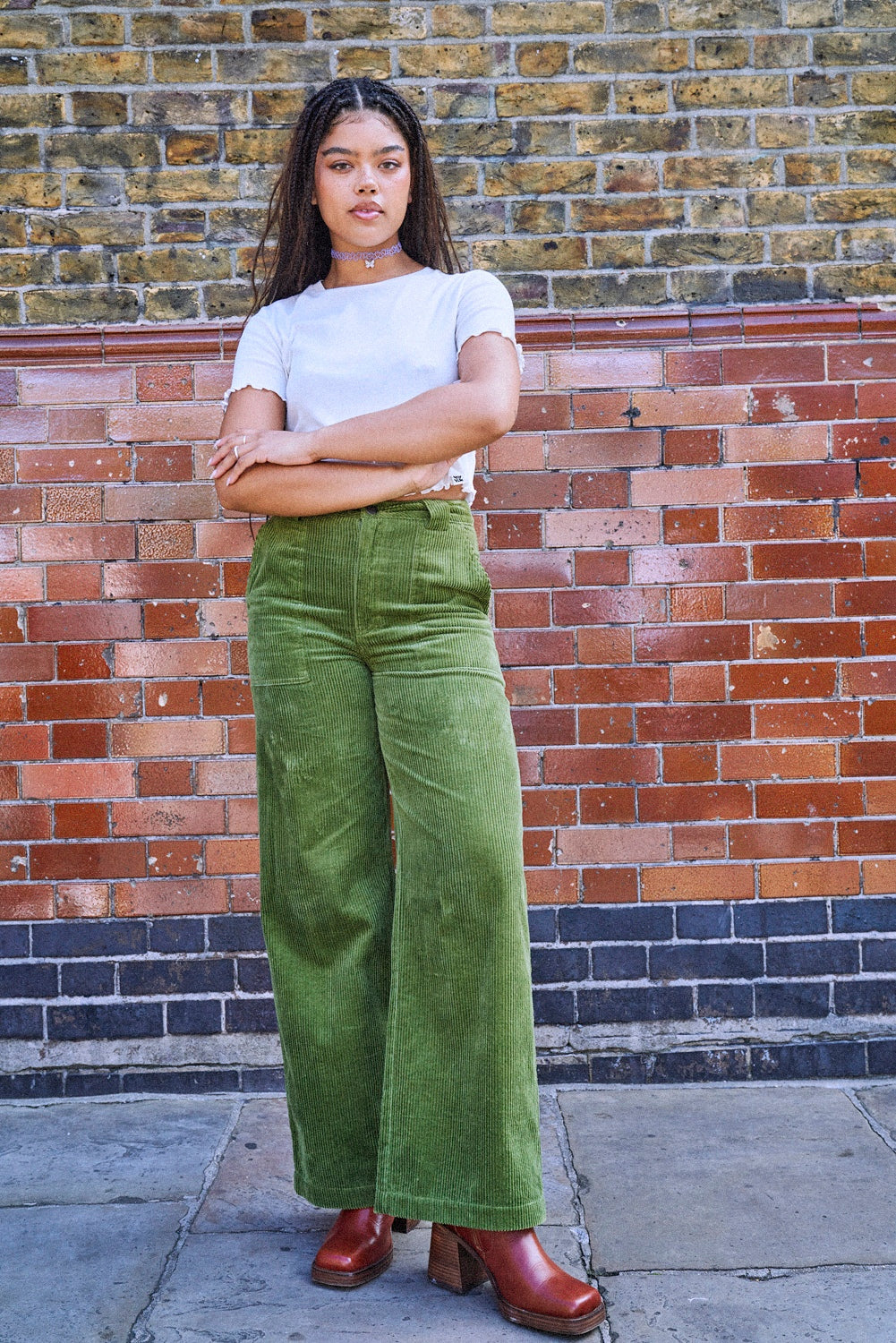 Delores Wide Leg Jeans: ORGANIC CORDUROY - Pesto Green – Lucy & Yak