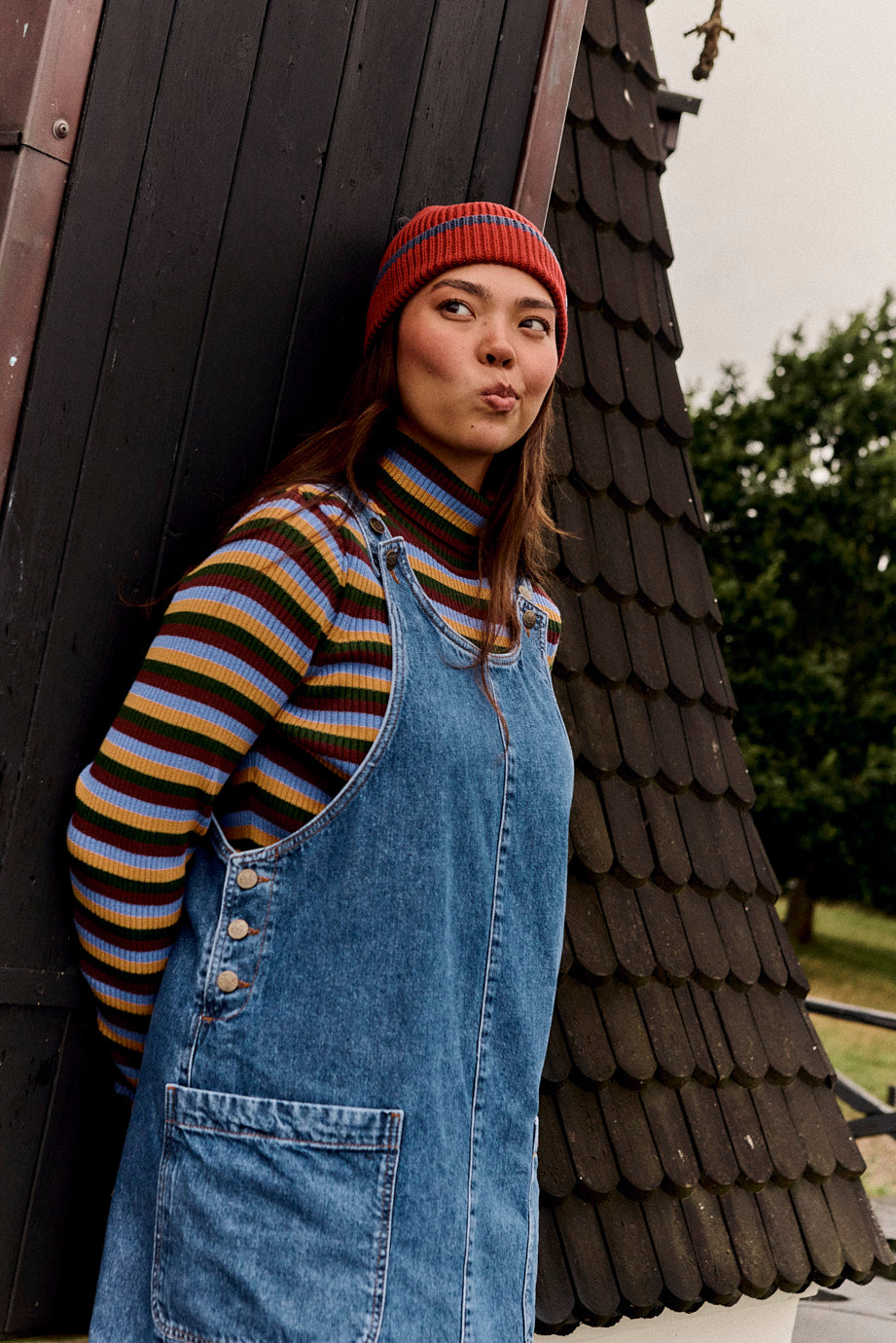 Lily - Denim Midi Dress in Mid Wash