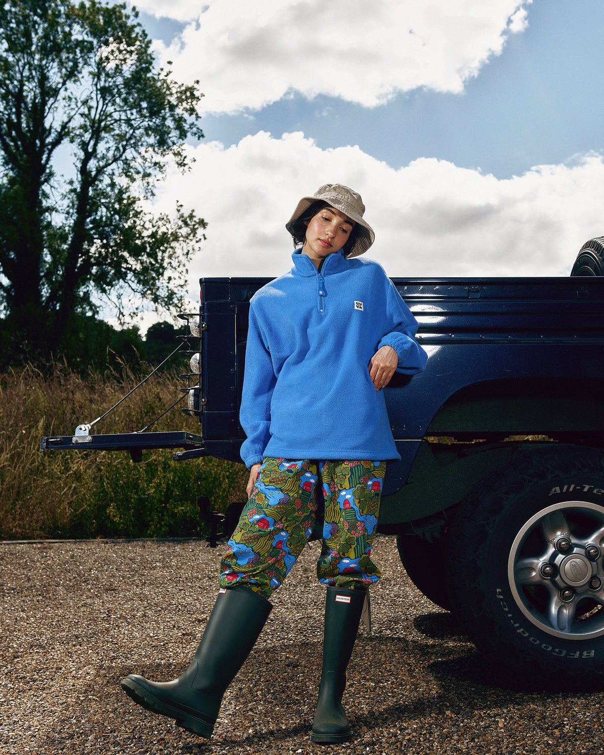 Alexa Tapered Leg Trousers - Organic Cotton in Farmyard Scene