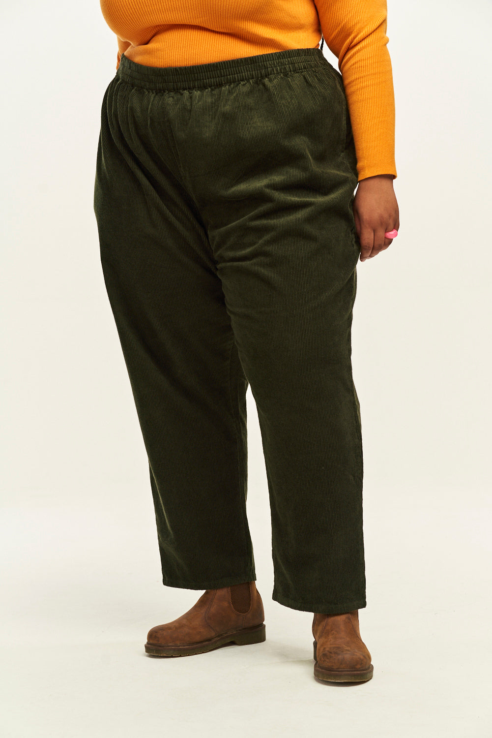 Billie Trousers: ORGANIC CORDUROY - Dark Olive