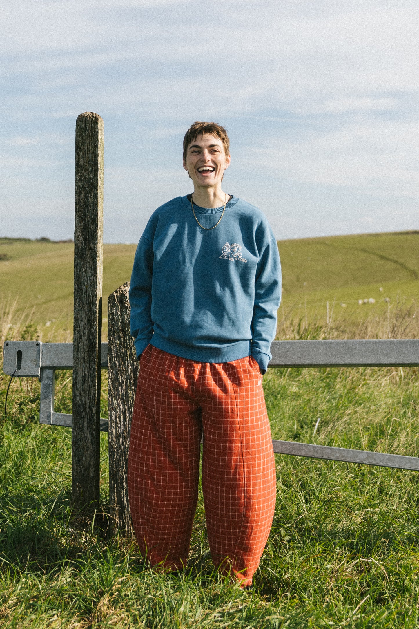 Sutton - Cotton Oversized Sweatshirt in Blue Follow Trails Print