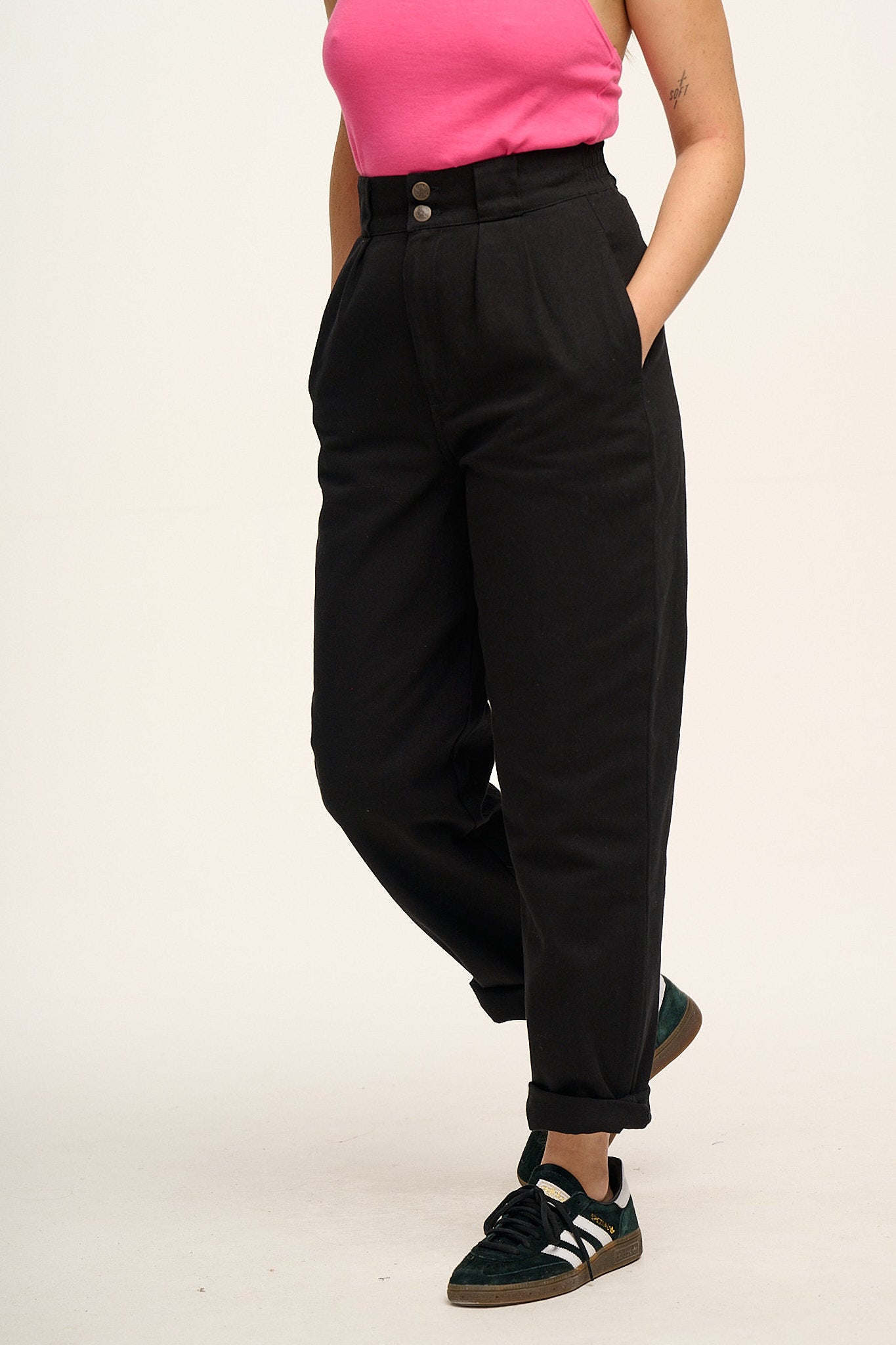 Addison Tapered Jeans: ORGANIC TWILL - Black – Lucy & Yak