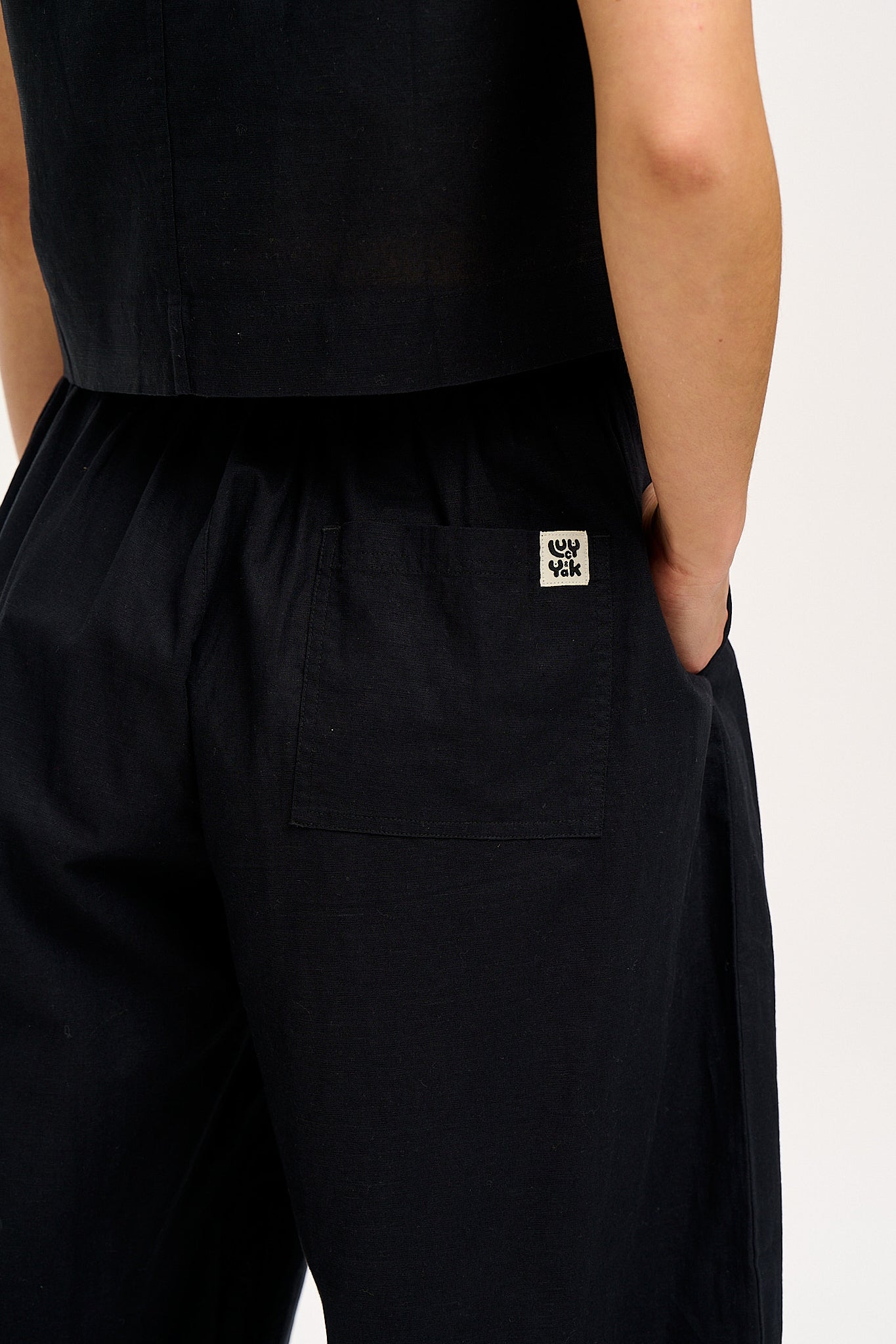 Black Yak GORE-TEX C-Knit Pants - Hardshell trousers Women's | Buy online |  Bergfreunde.eu