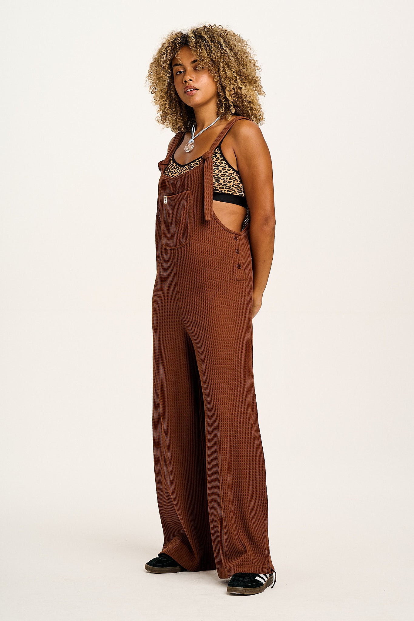 Ali - Slouchy Waffle Cotton Dungarees in Cappuccino Brown