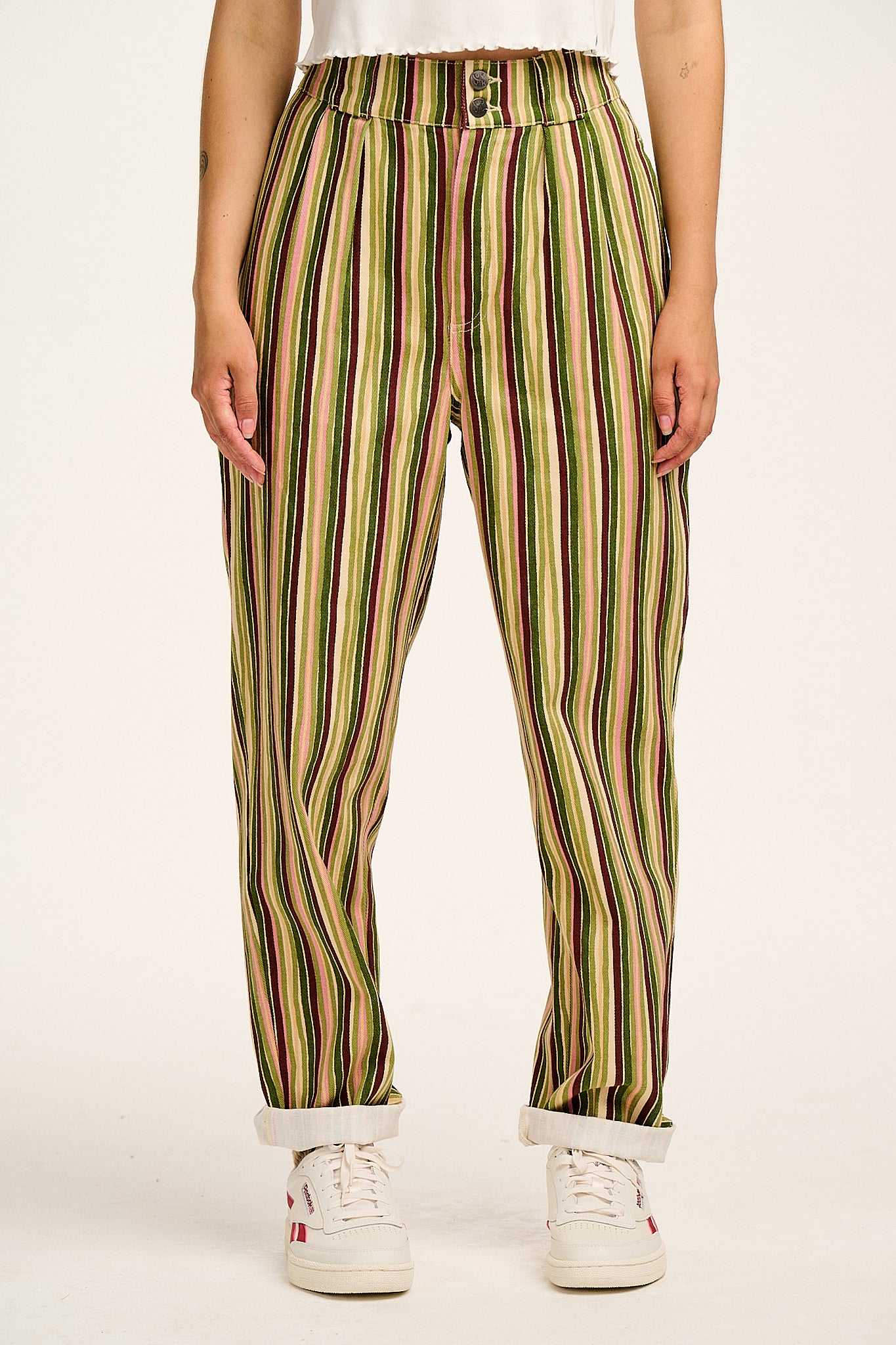 Addison - Tapered Twill Jeans in Elm Stripe