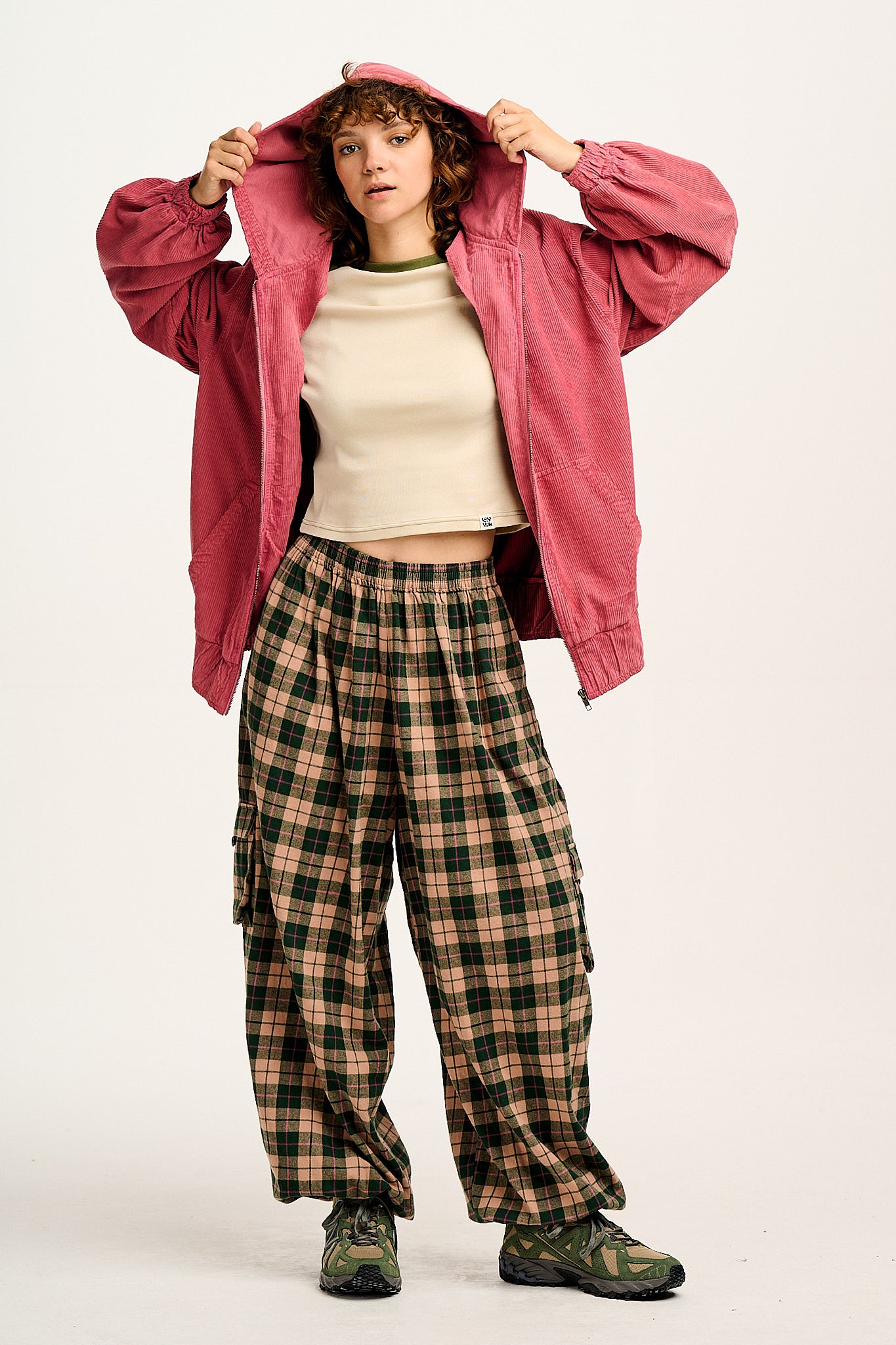 Wesley - Oversized Hoodie Corduroy Jacket in Rose Pink