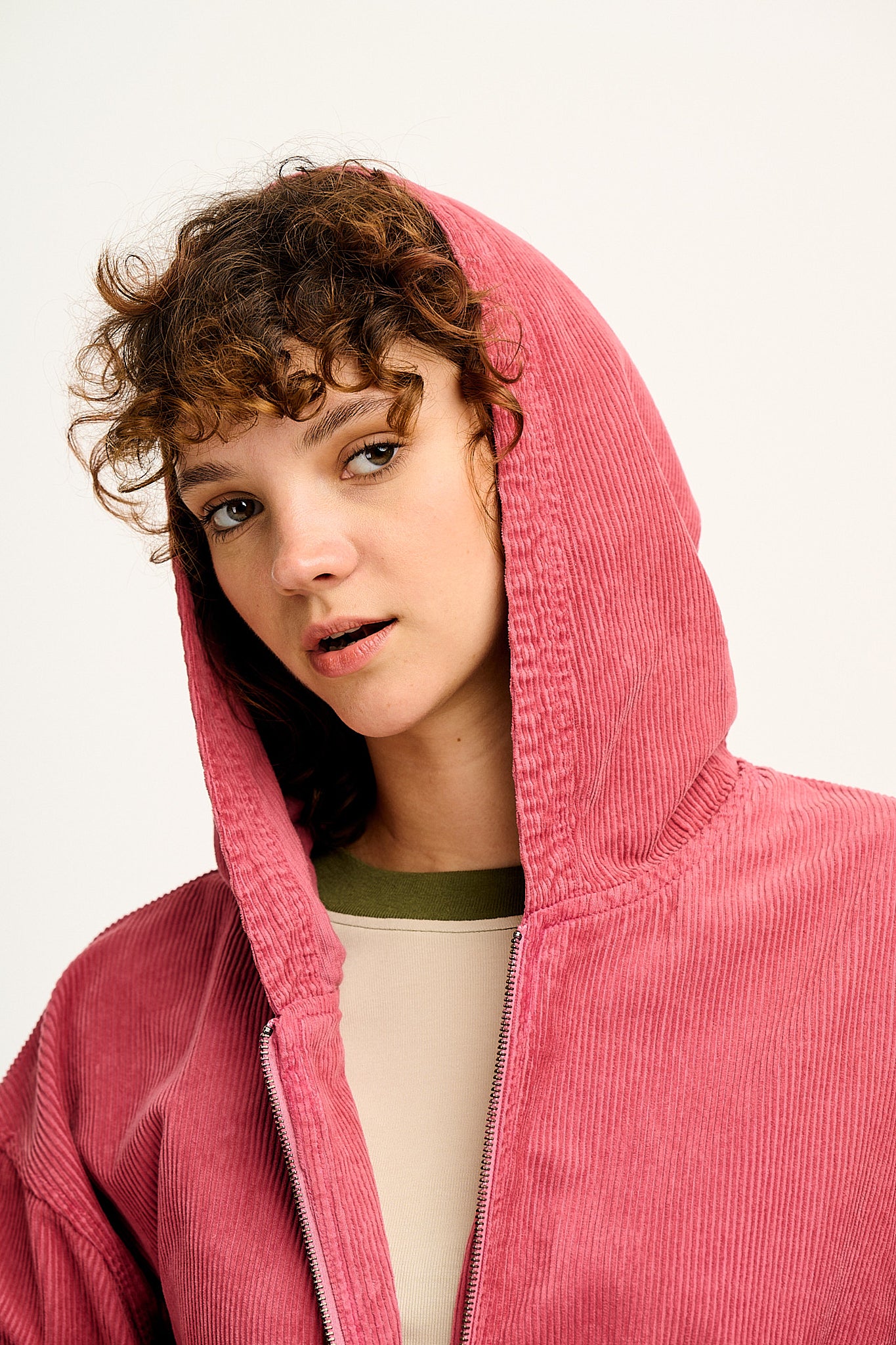 Wesley - Oversized Hoodie Corduroy Jacket in Rose Pink