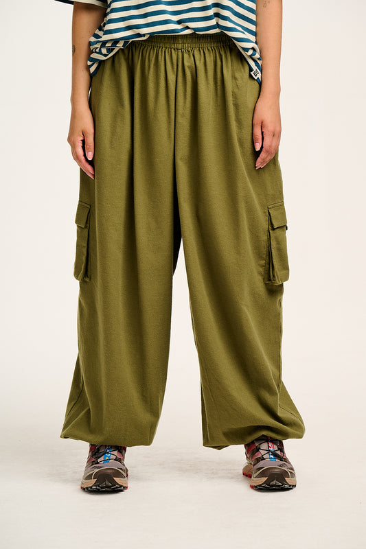 Rumi - Cargo Brushed Cotton Trousers in Khaki