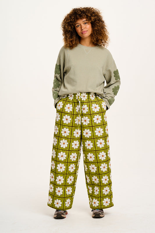 Chester - Quilted Cotton Trousers in Romneya Floral Print