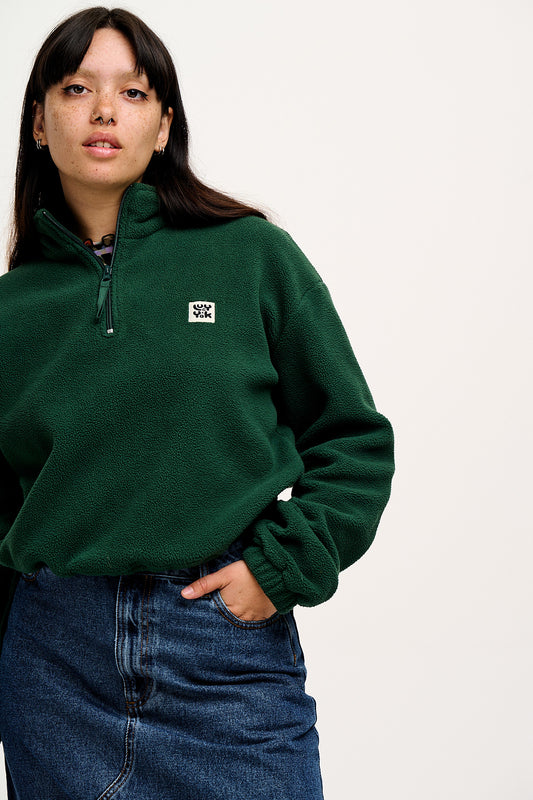 Blake - Cropped Fleece in Posy Green