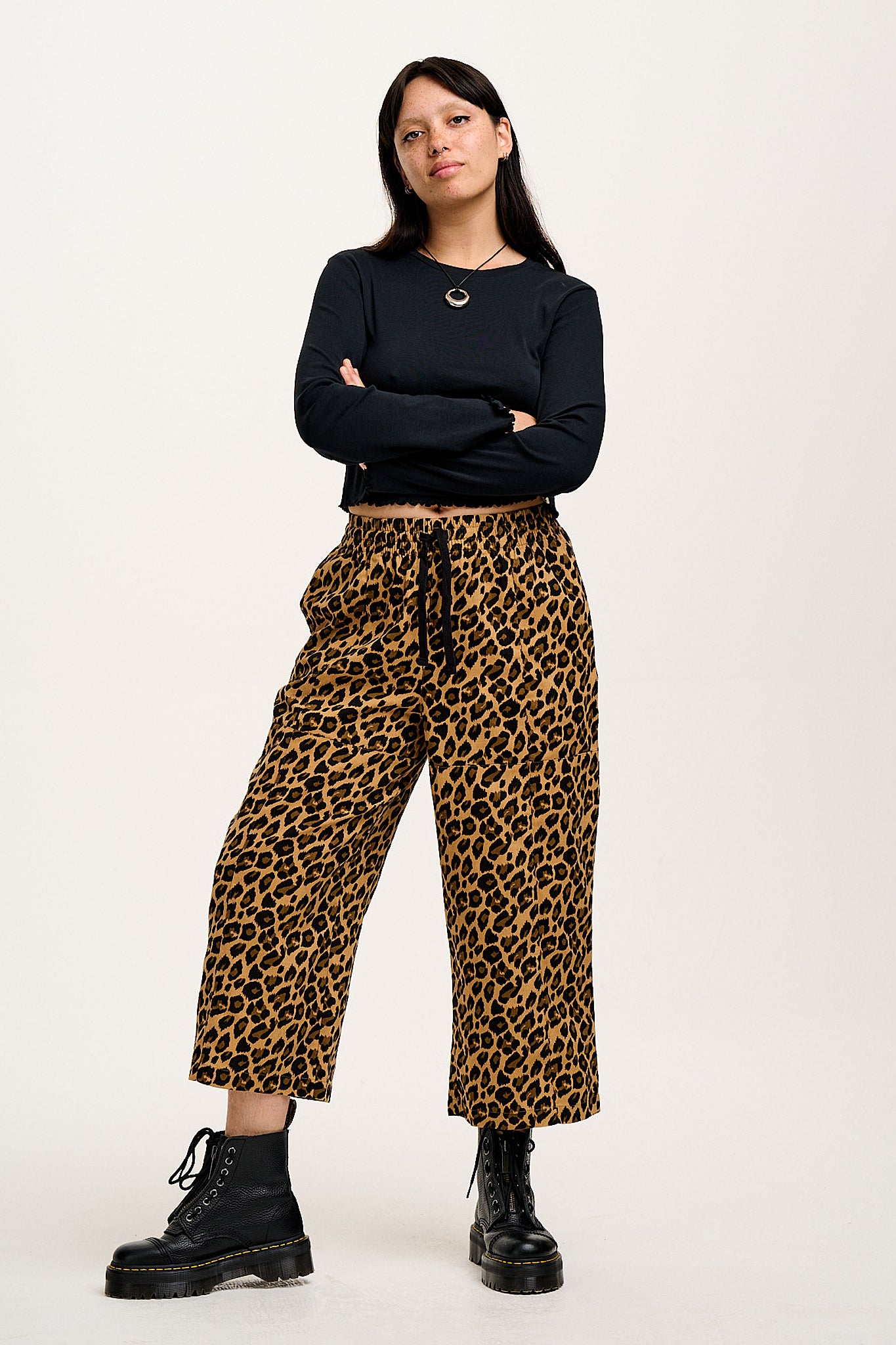 Chuck - Wide Leg Cotton Trousers in Leo Print