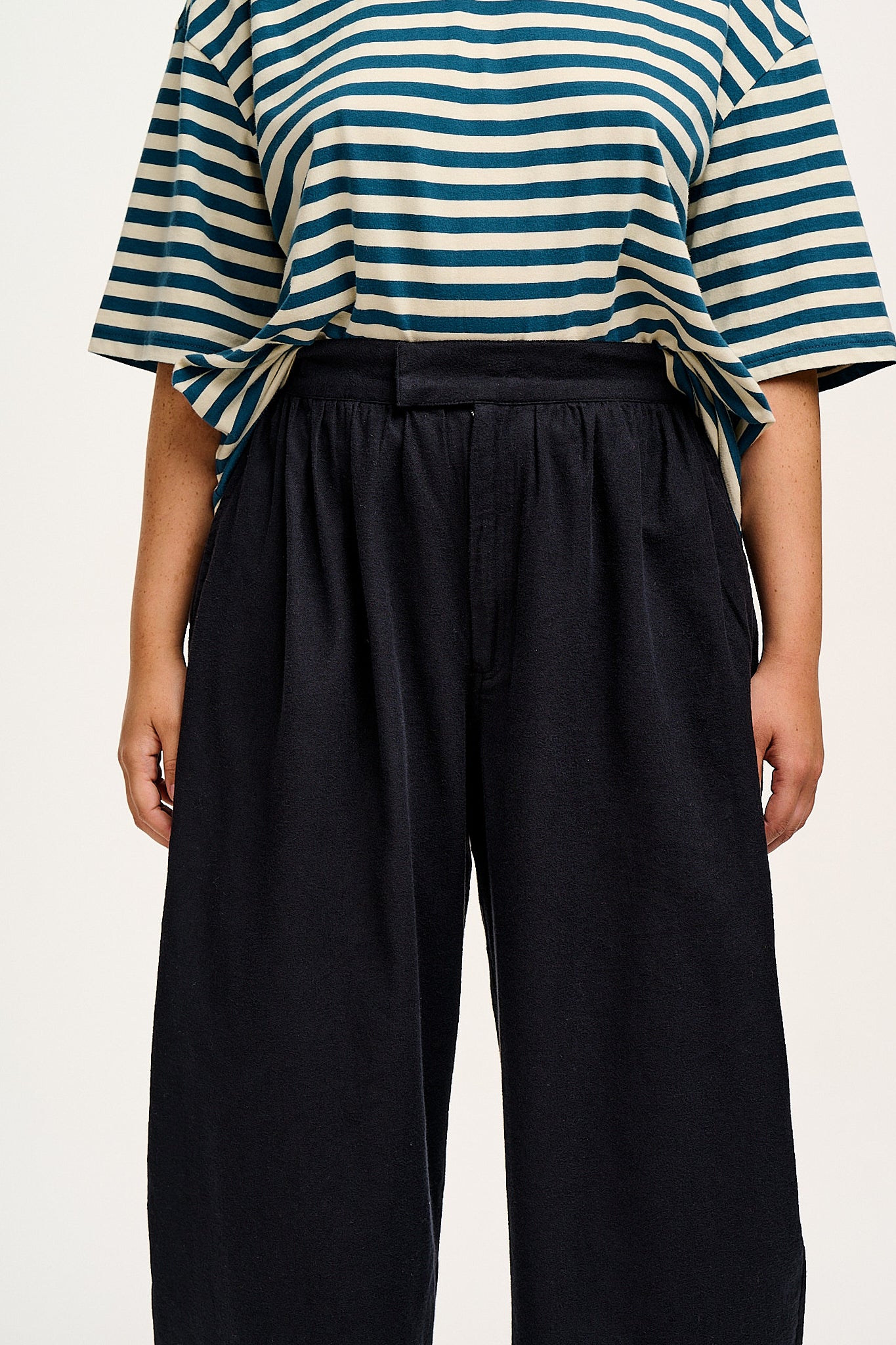 Beau - Balloon Brushed Cotton Trousers in Black