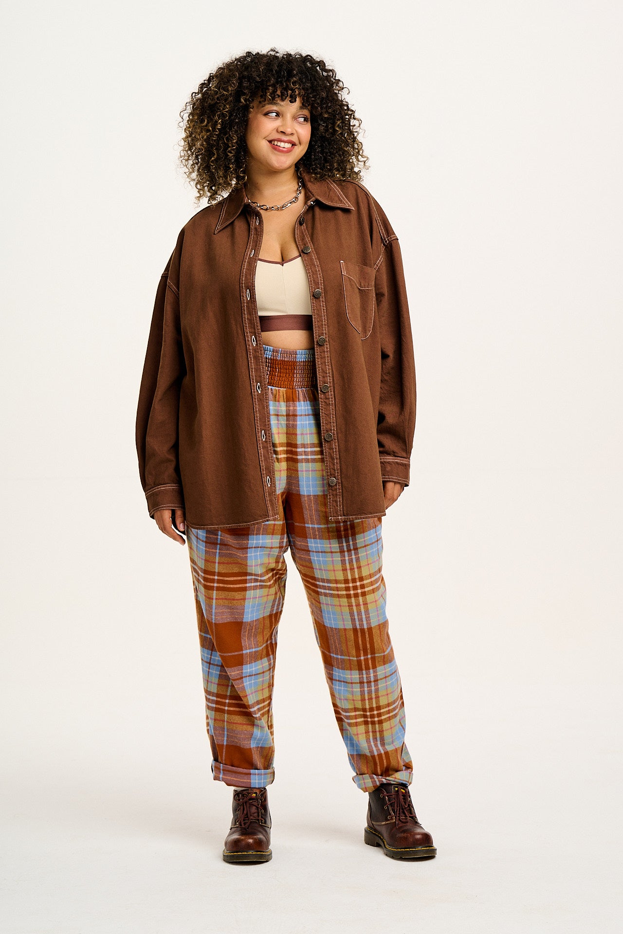 Sydney - Oversized Cotton Shirt in Chestnut Brown