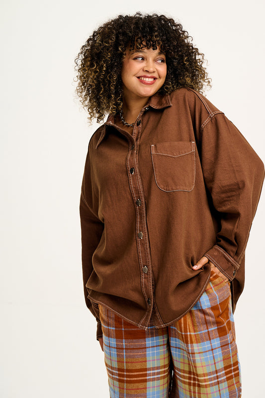 Sydney - Oversized Cotton Shirt in Chestnut Brown