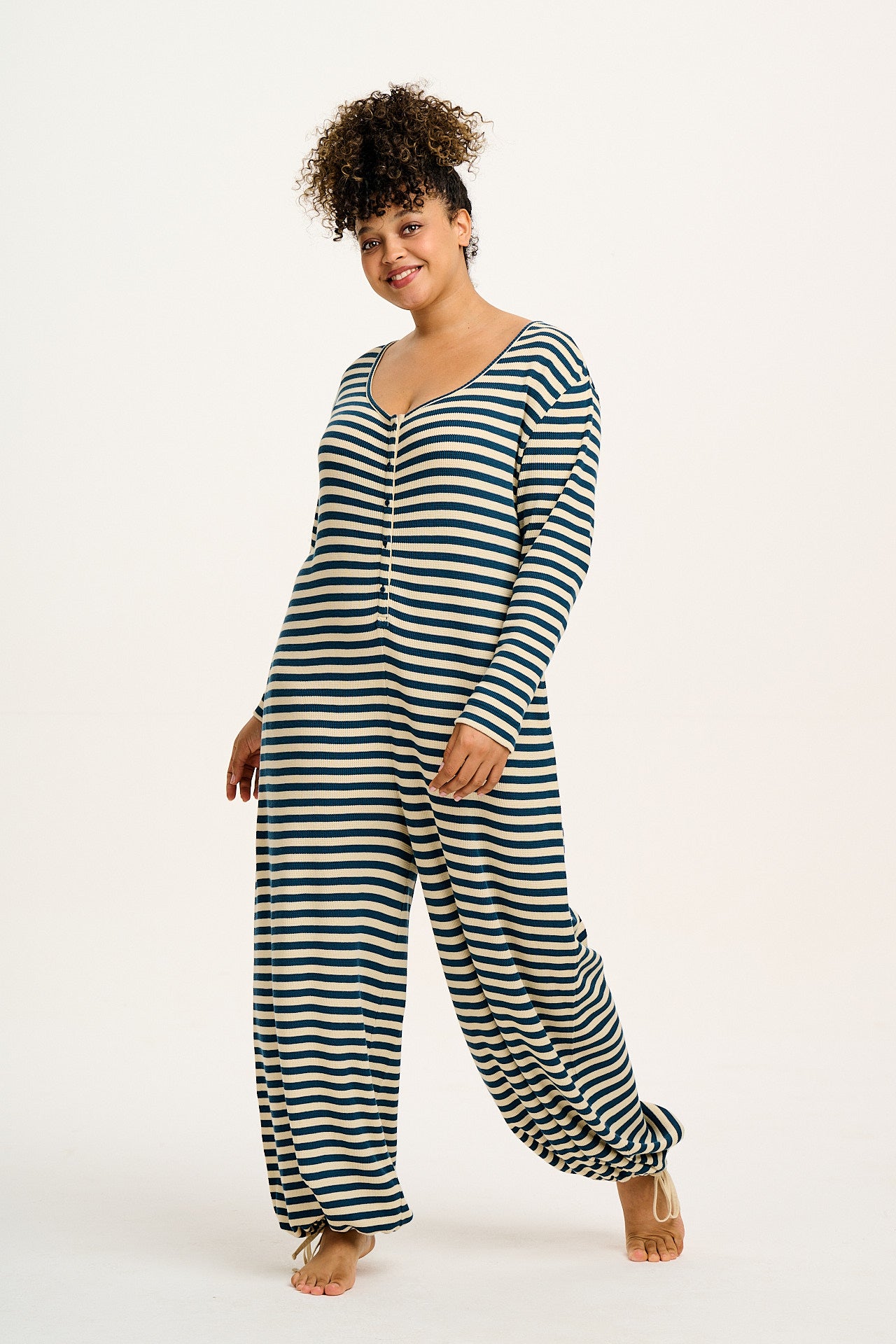 Eli - Relaxed Waffle Jumpsuit in Blue & Ecru Stripe