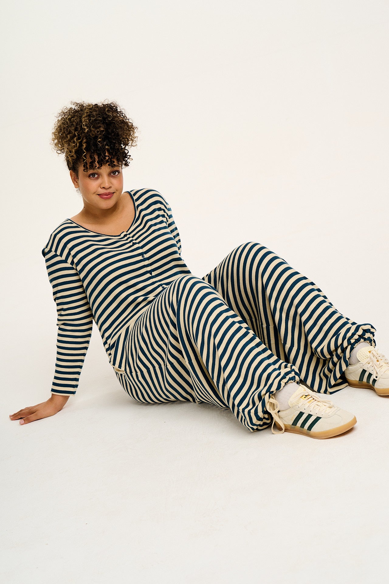 Eli - Relaxed Waffle Jumpsuit in Blue & Ecru Stripe