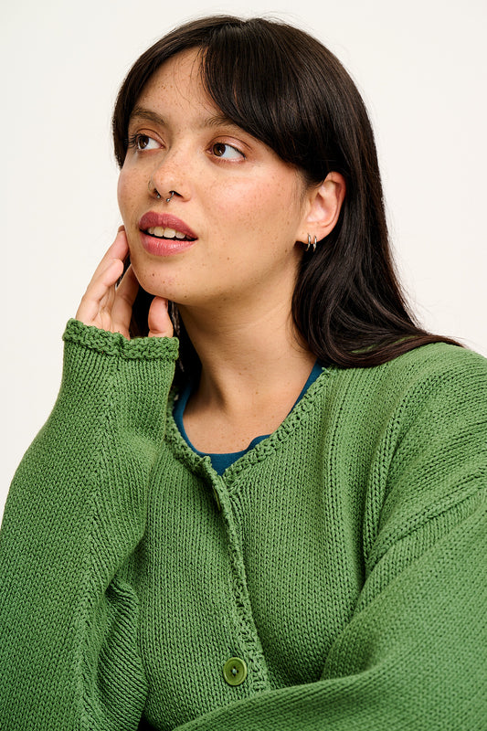 Frederika - Cardigan in Highland Green