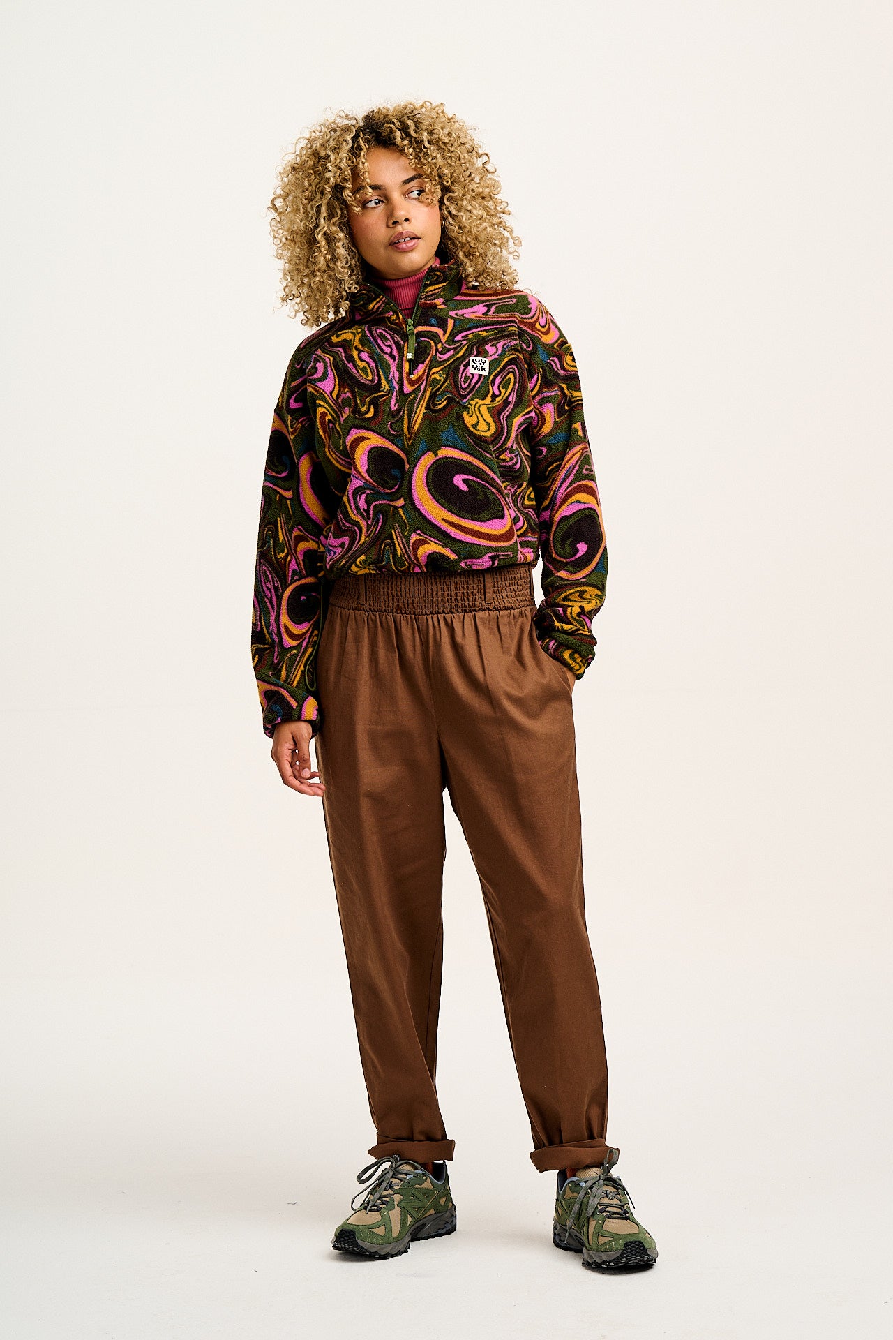 Blake - Cropped Polar Fleece in Mineral Swirl Print