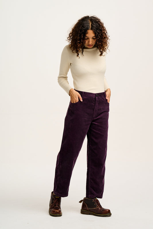 Drew - Straight Leg Corduroy Trousers in Plum Perfect