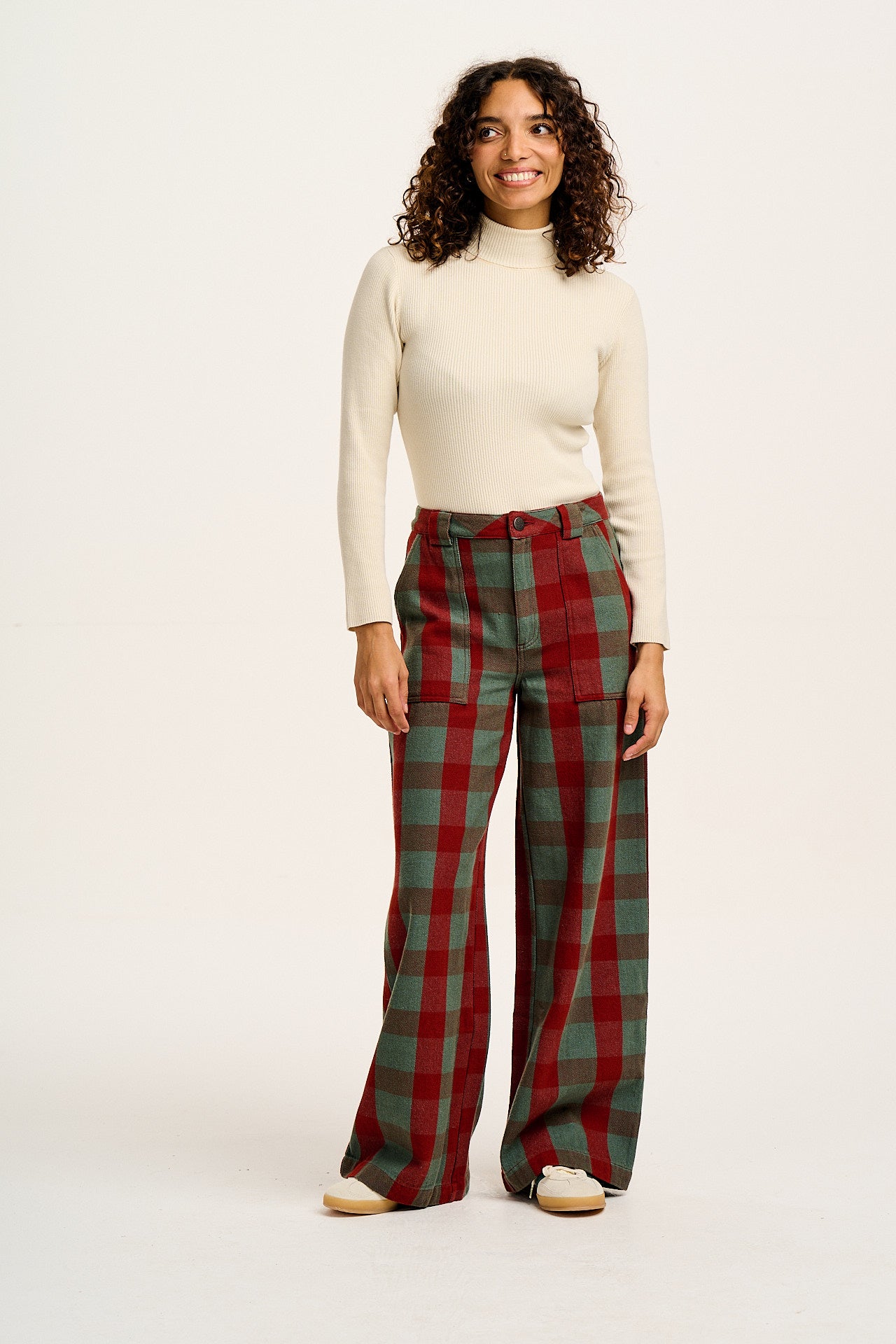 Delores - Wide Leg Twill Jeans in Green & Red Houston Tartan Print