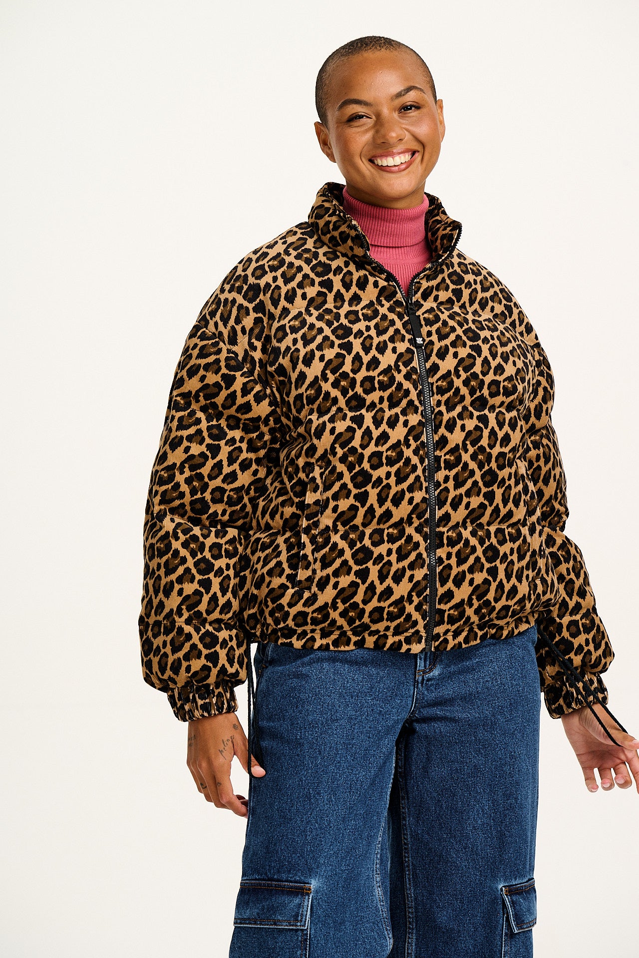 Paloma - Corduroy Puffer Jacket in Leopard Print