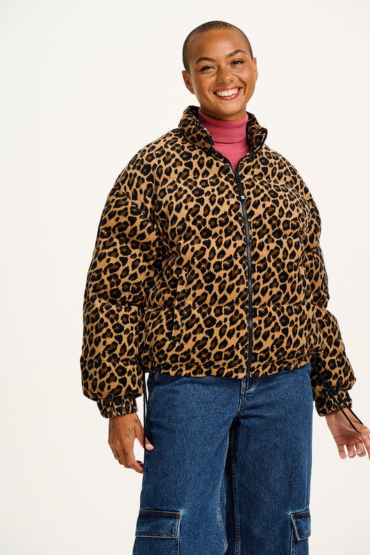 Paloma - Corduroy Puffer Jacket in Leopard Print