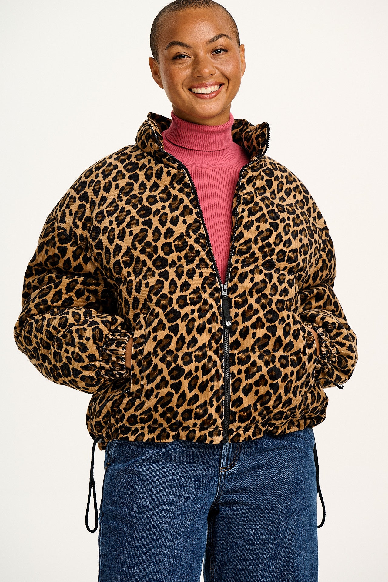 Paloma - Corduroy Puffer Jacket in Leopard Print