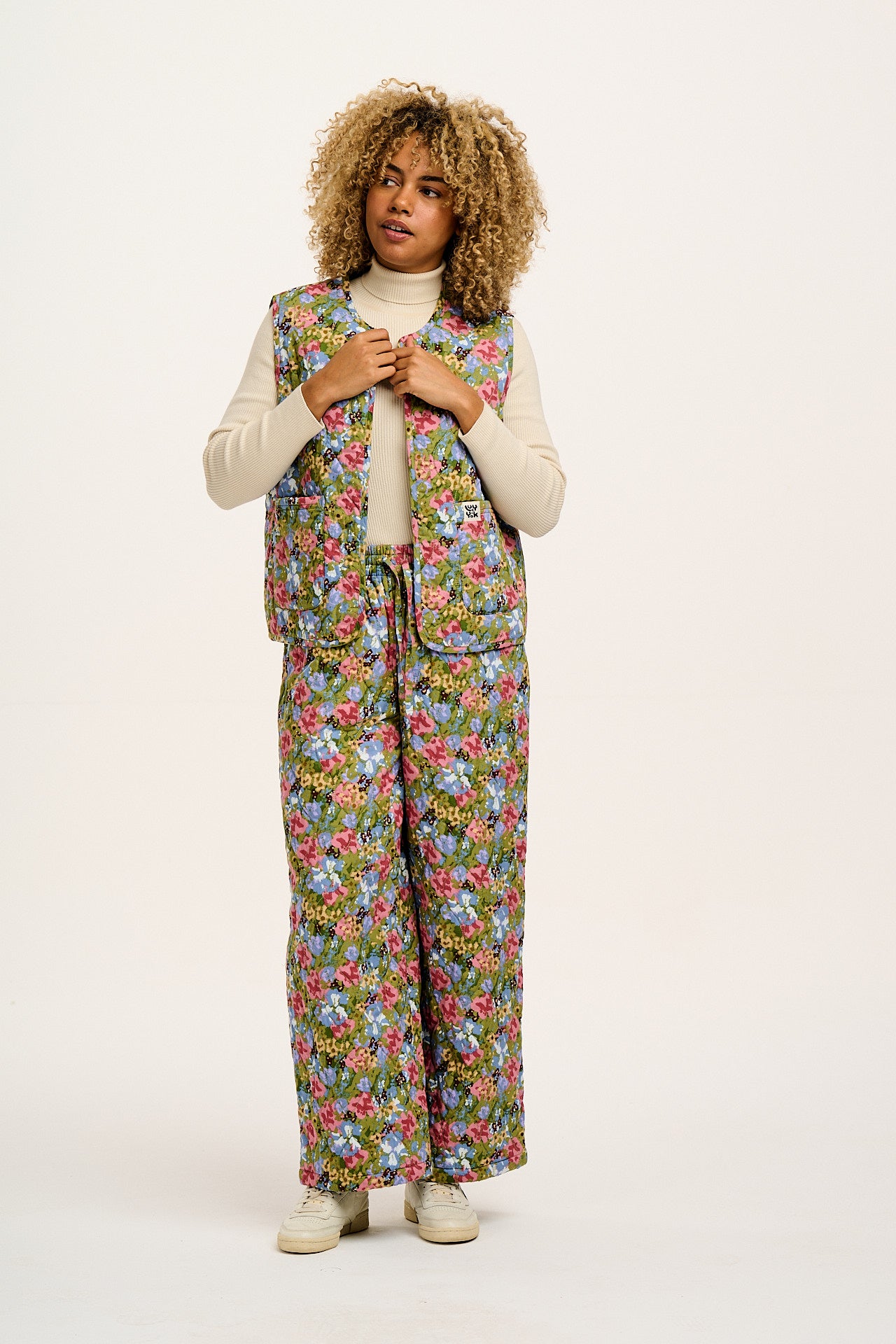 Chester - Quilted Cotton Trousers in Elsinore Floral Print