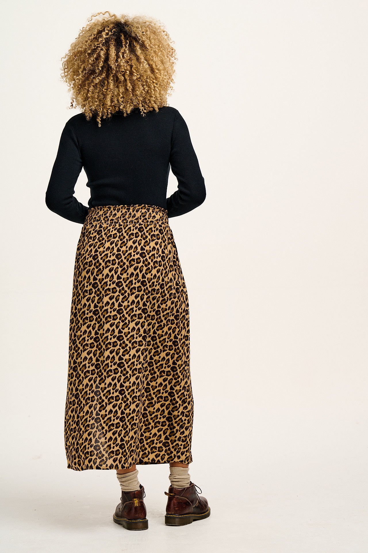 Poppy - Tencel Elasticated Waist Skirt in Leopard Print