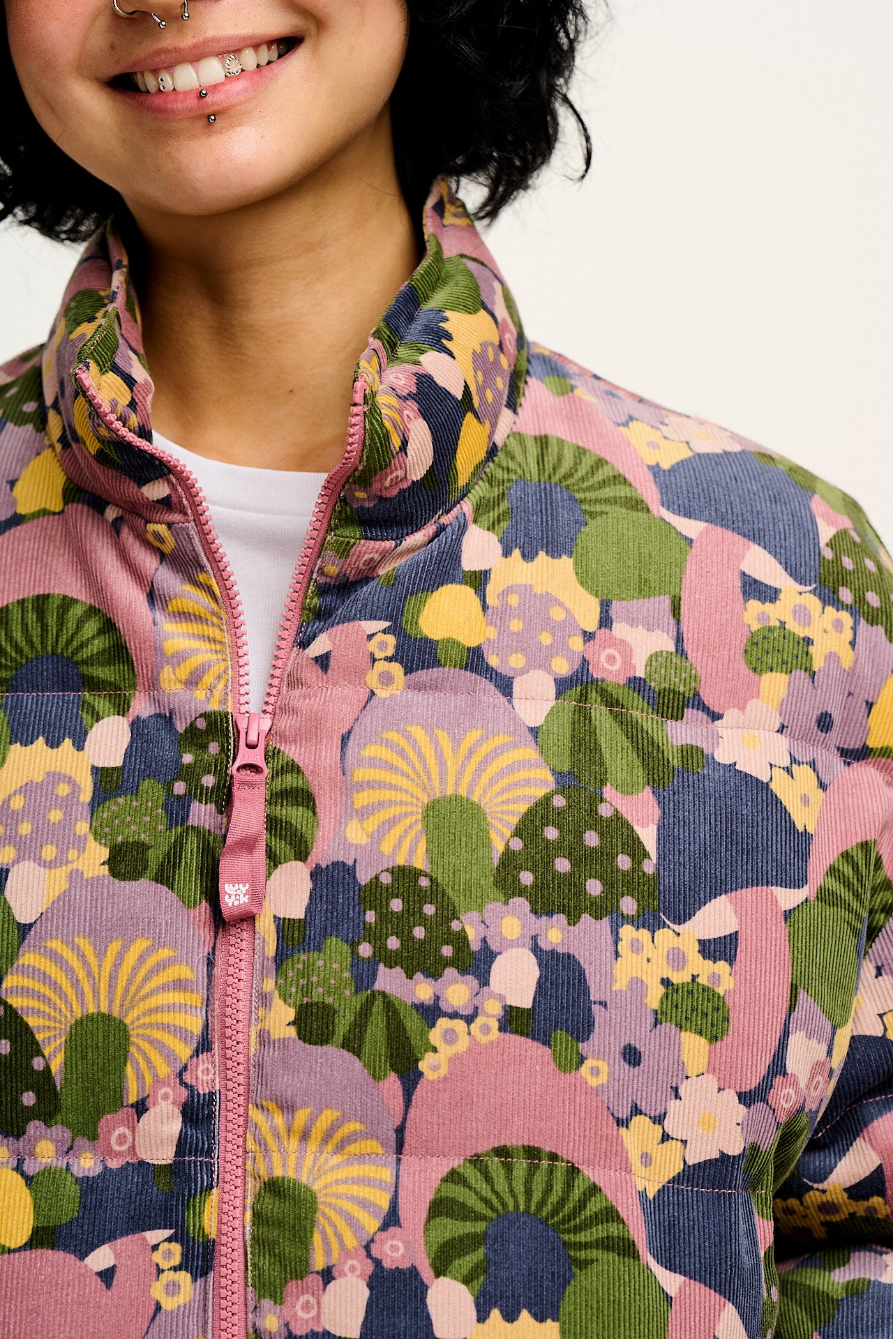 Paloma - Corduroy Puffer Jacket in Portobella Mushroom Print