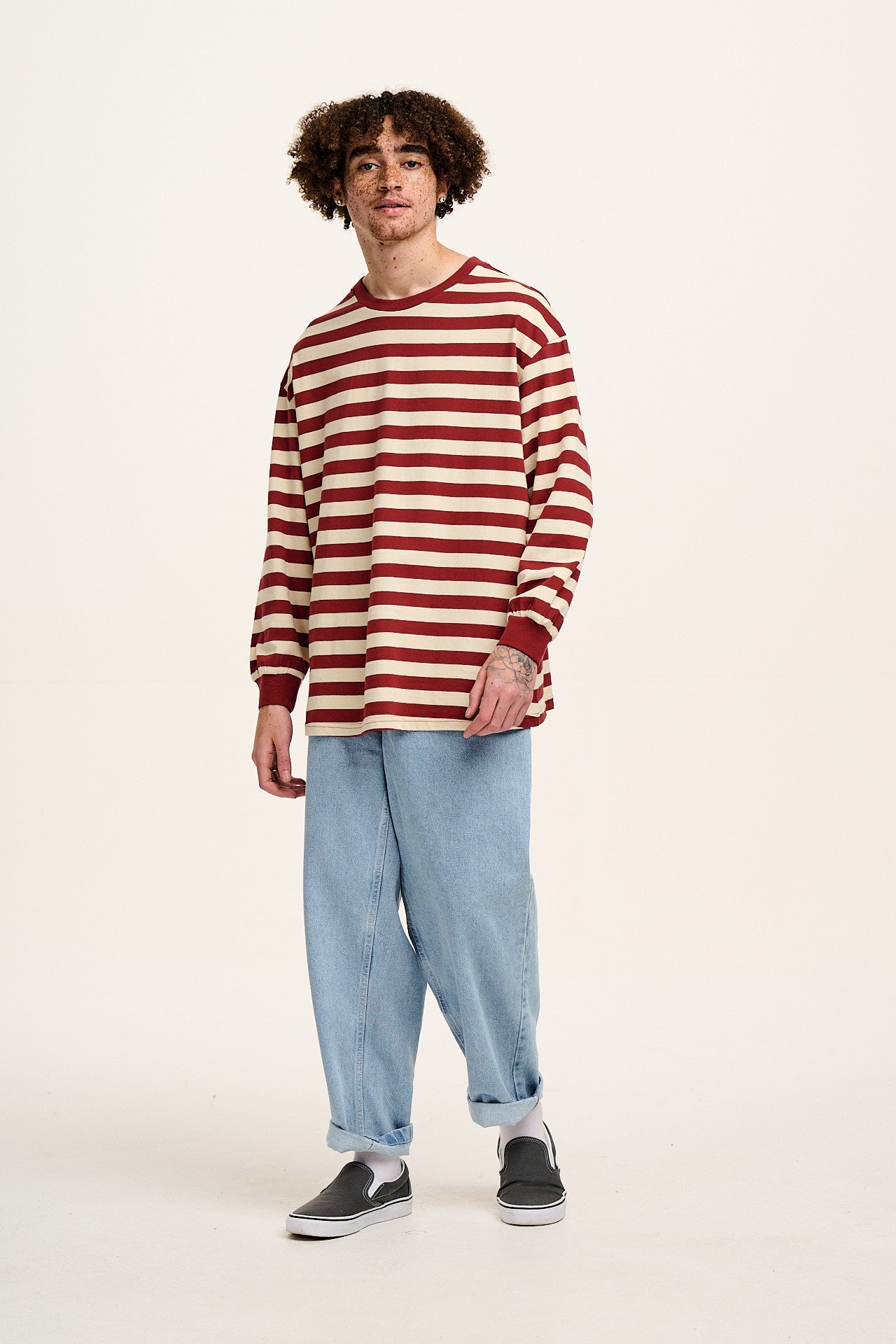 Kenny - Long Sleeve Skater Cotton Tee in Maroon & Ecru Stripe