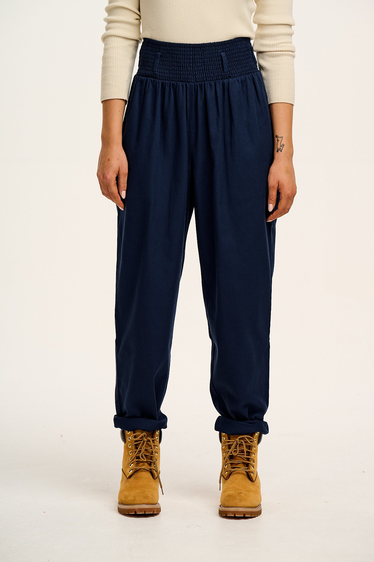 Alexa - Cotton Trousers in Varsity Blue