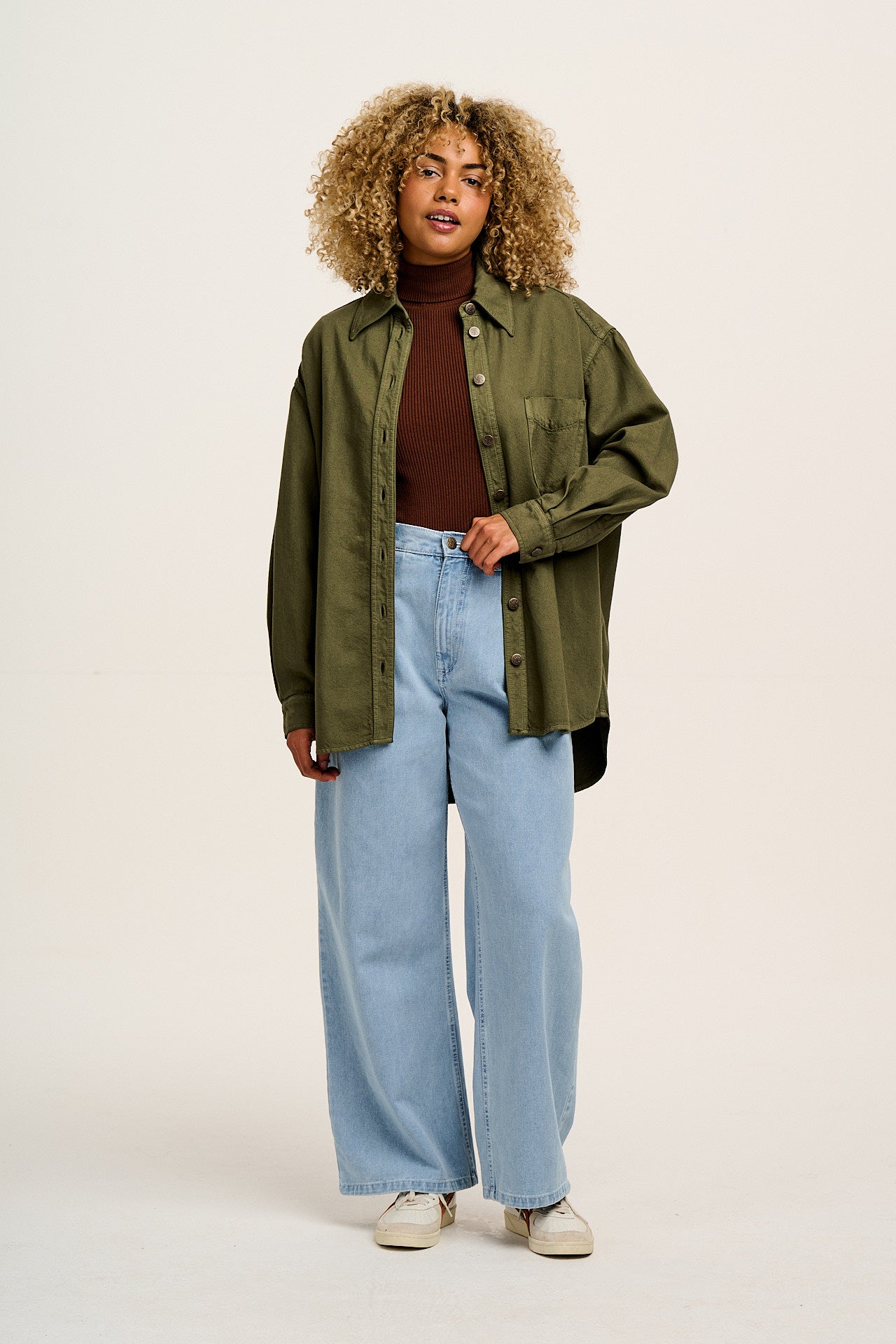 Sydney - Oversized Cotton Shirt in Khaki