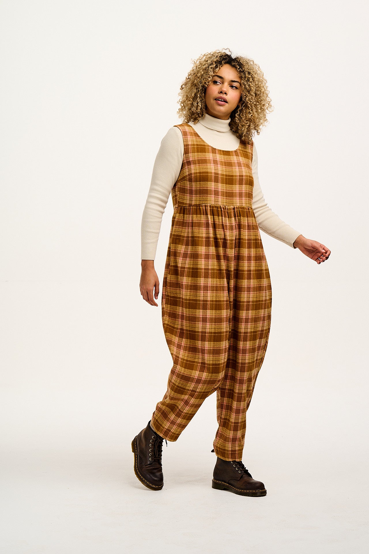 Bowie - Sleeveless Brushed Cotton Jumpsuit in Brown Oakley Tartan