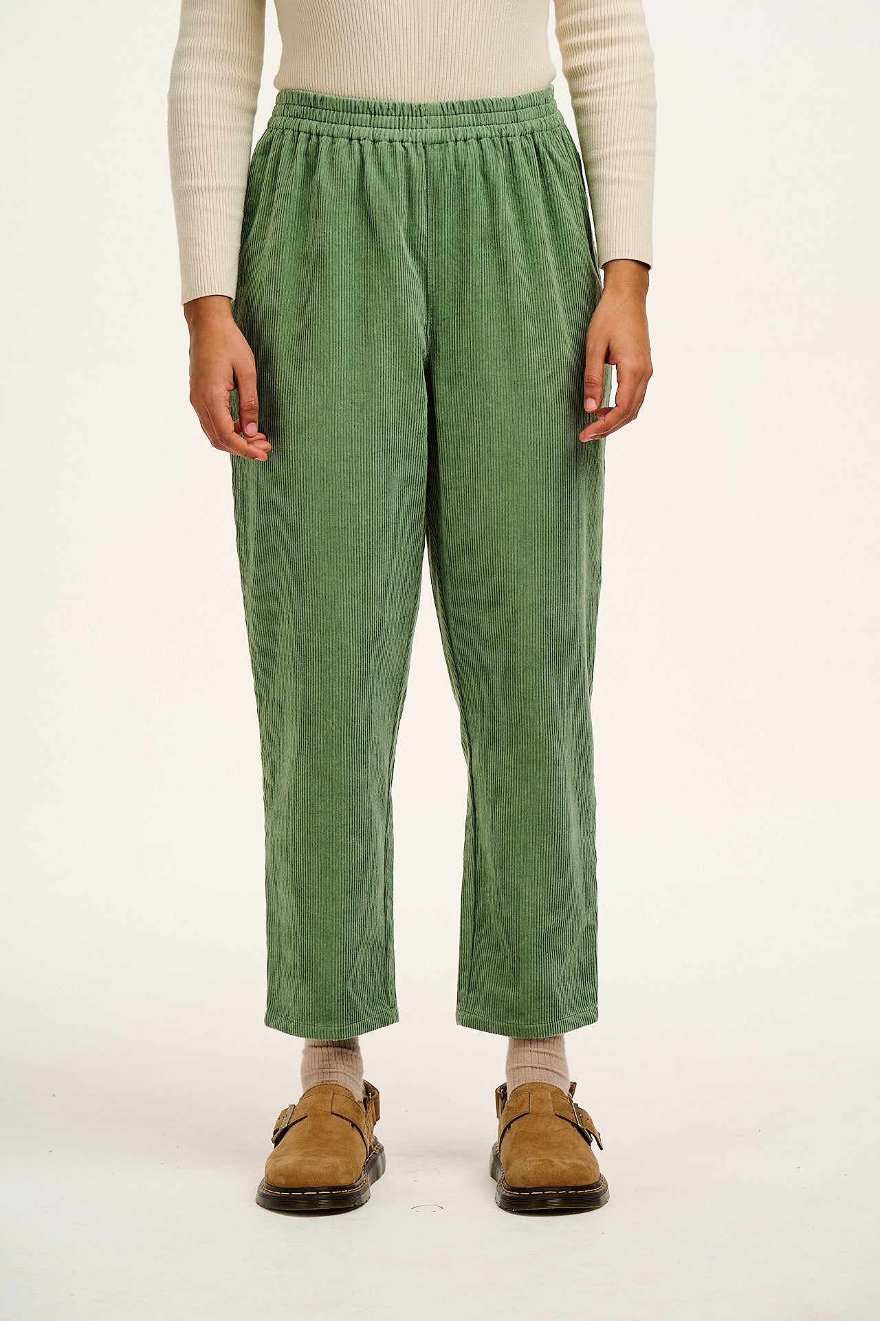 Billie - Corduroy Trousers in Green Bay